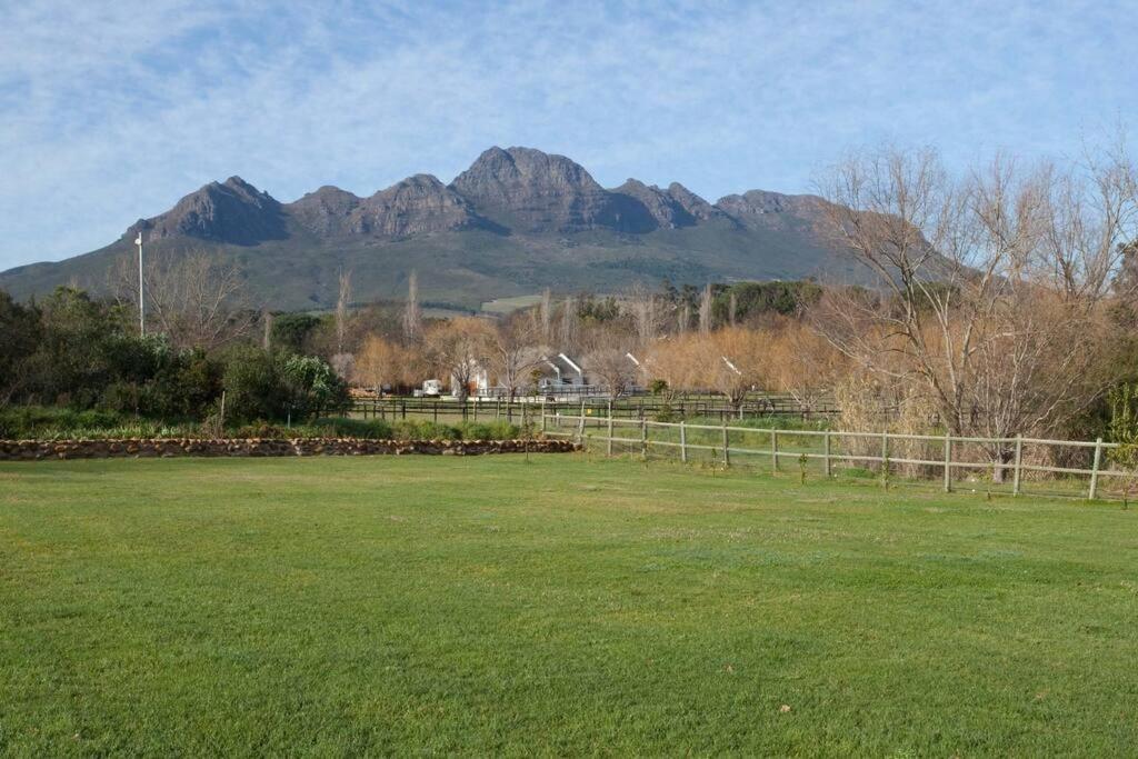 Viettz Suite Stellenbosch Exteriör bild